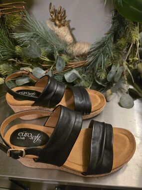 Sofft Black Leather Double-Strap Wedge Sandals